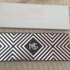 Kathleen Lights MG Highlight Palette